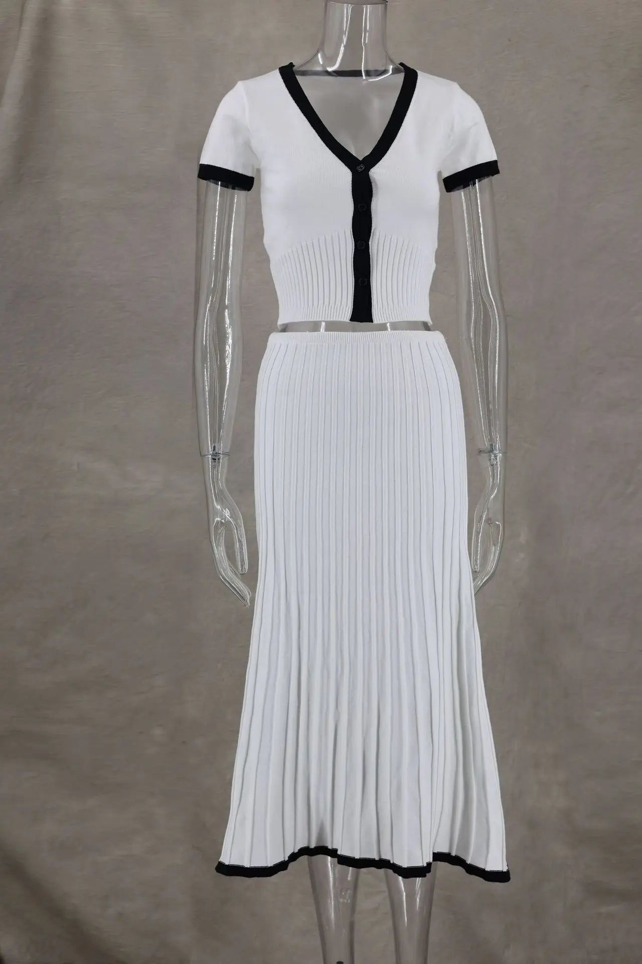 Women White long V-neck Crop Top